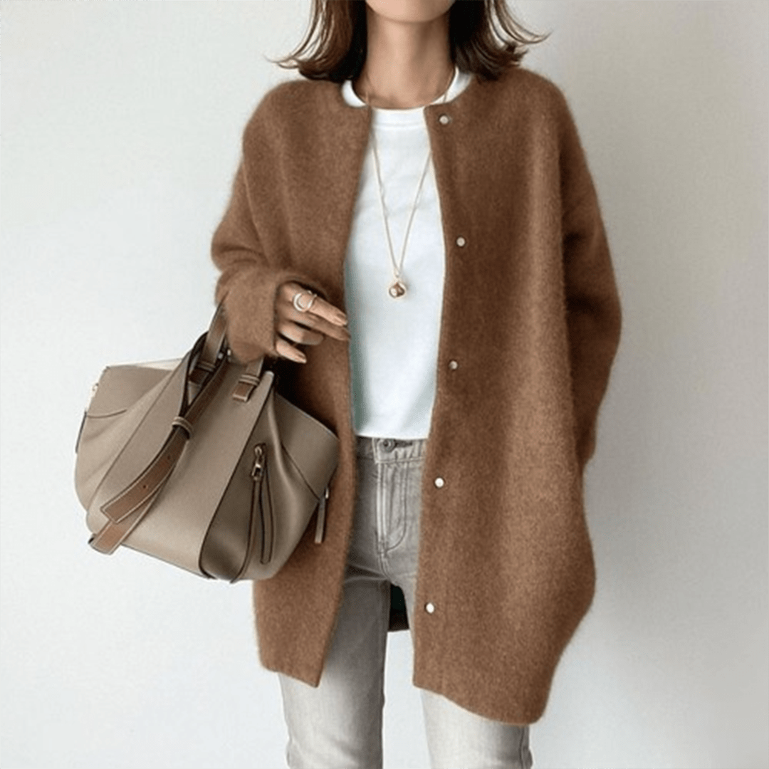 Elegant Långärmad Cardigan i Mjuk Material – Tidlös Stickad Kofta för Vardagsbruk och Helgaktiviteter - STILUNA