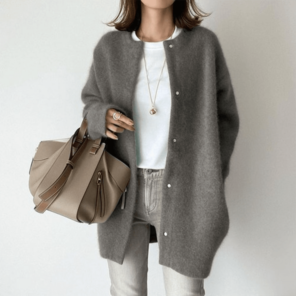 Elegant Långärmad Cardigan i Mjuk Material – Tidlös Stickad Kofta för Vardagsbruk och Helgaktiviteter - STILUNA