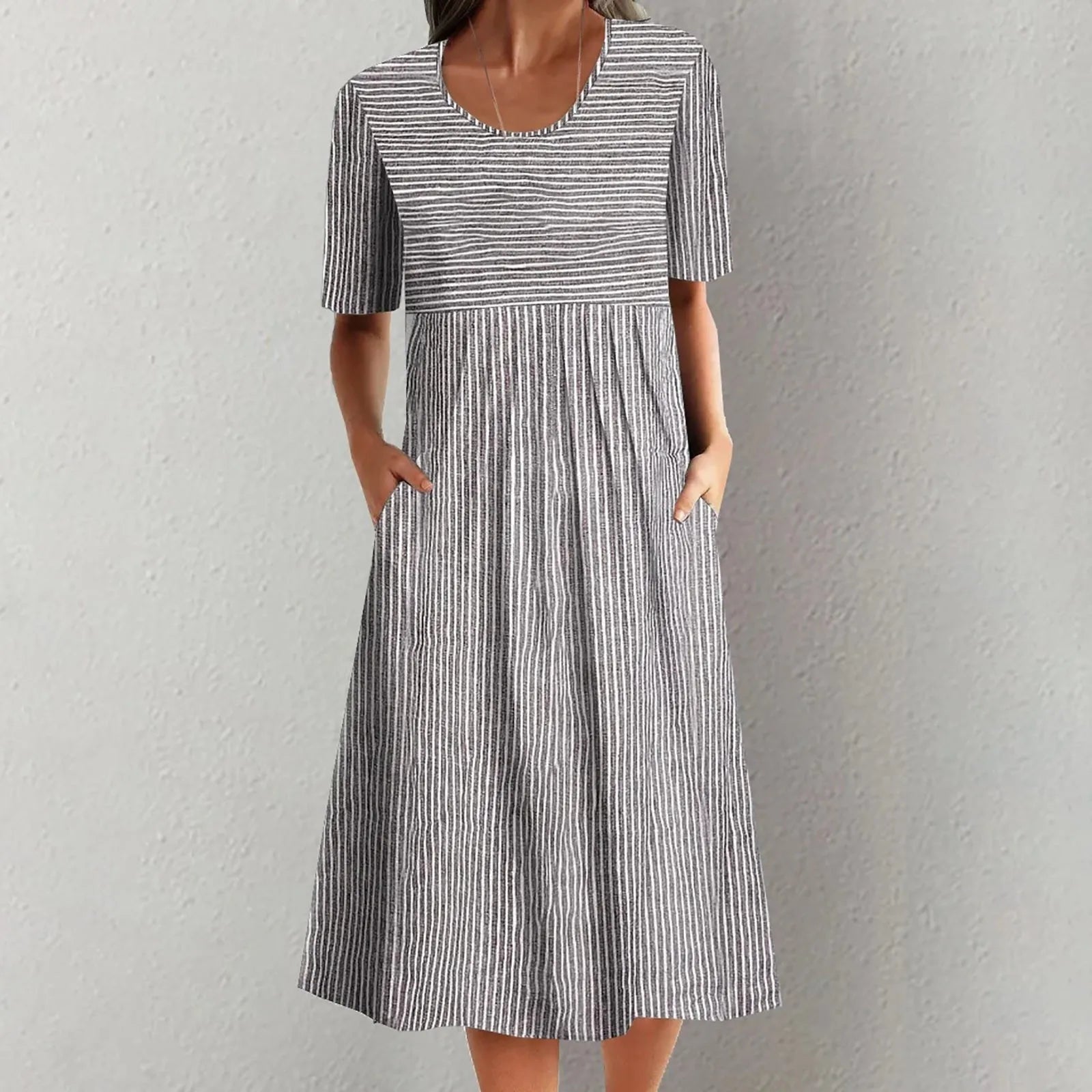 Klänningen med Vintage Stil Med Praktiska Fickor För Dagligt Slitage - STILUNA