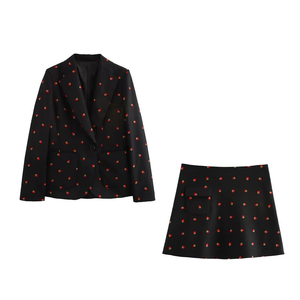 Kvinnors Casual Retro Jordgubbsbroderad Kavaj och Hög Midja Mini Kjol Mode Set: Lås Upp Stil och Komfort för Moderna Kvinnor - STILUNA