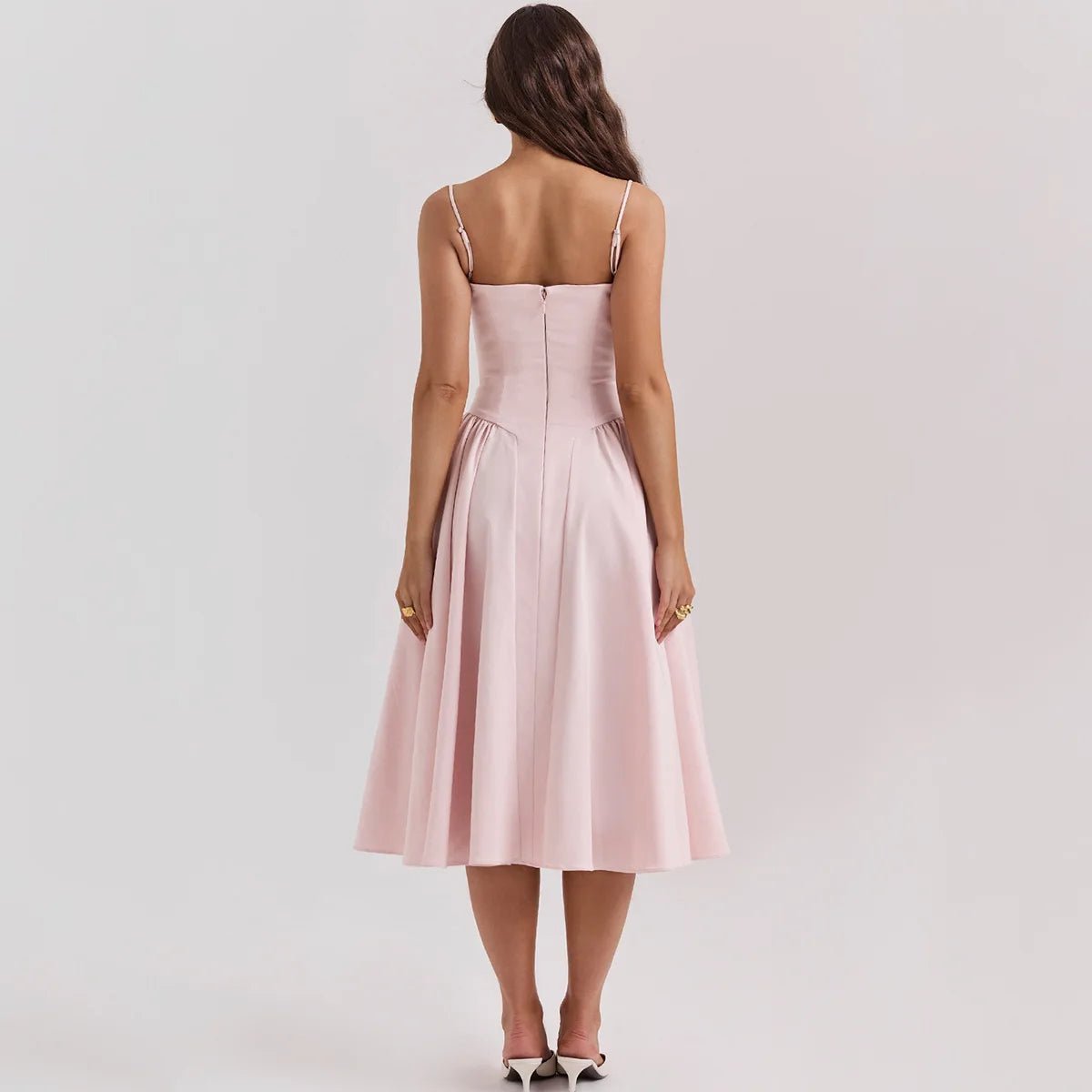 Sommardress för Damer – Elegant Ärmlös Rygglös Plisserad Midi Klänning - STILUNA