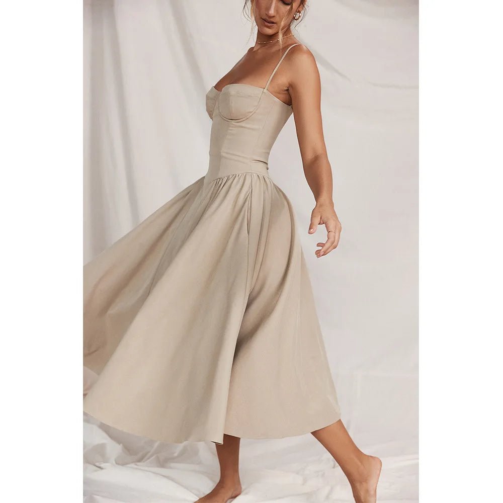 Sommardress för Damer – Elegant Ärmlös Rygglös Plisserad Midi Klänning - STILUNA