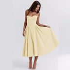 Sommardress för Damer – Elegant Ärmlös Rygglös Plisserad Midi Klänning - STILUNA