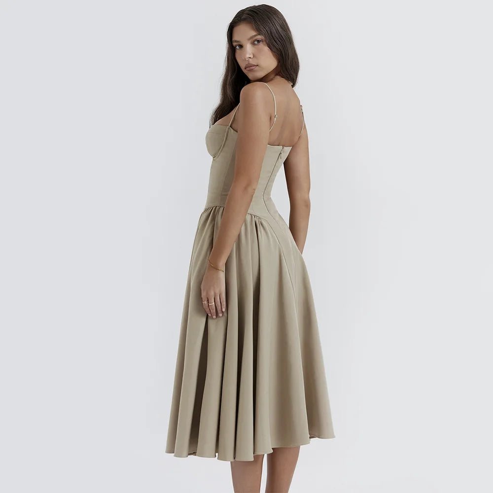 Sommardress för Damer – Elegant Ärmlös Rygglös Plisserad Midi Klänning - STILUNA