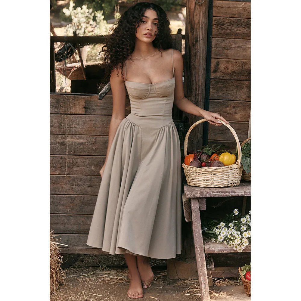 Sommardress för Damer – Elegant Ärmlös Rygglös Plisserad Midi Klänning - STILUNA