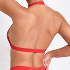 Sport Bh High Support med V - ringning och Halterneck – Vit Active Wear för Yoga och Träning - STILUNA