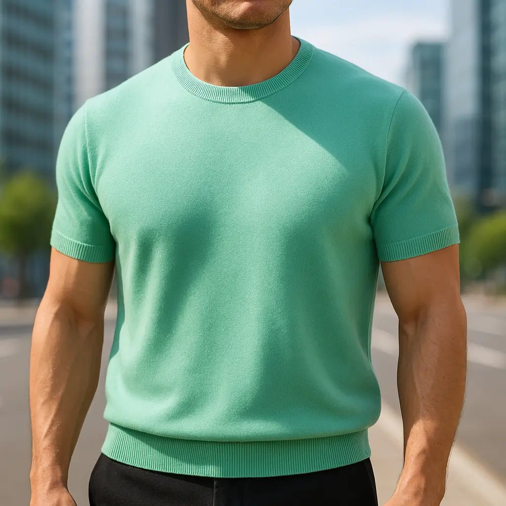 Stilig T-shirt i 100% Bomull med Kort Ärmar – Modern Passform i Flera Färger, Mjuk och Hållbar - STILUNA
